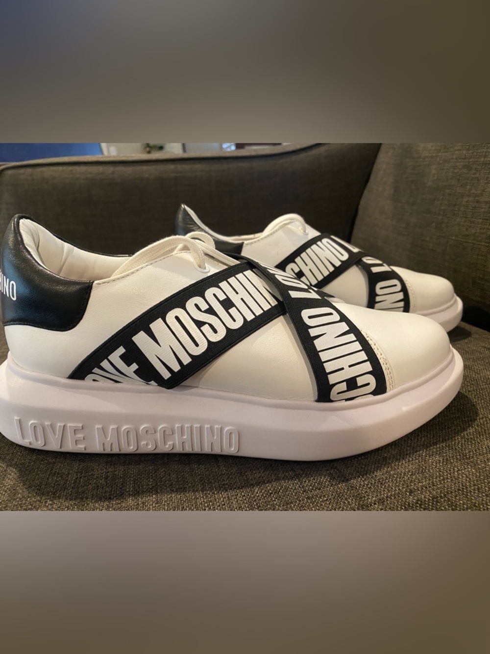 Love Moschino White and Black Logo Strap Sneakers NWOT size 9 Italian Luxe! - Picture 3 of 10